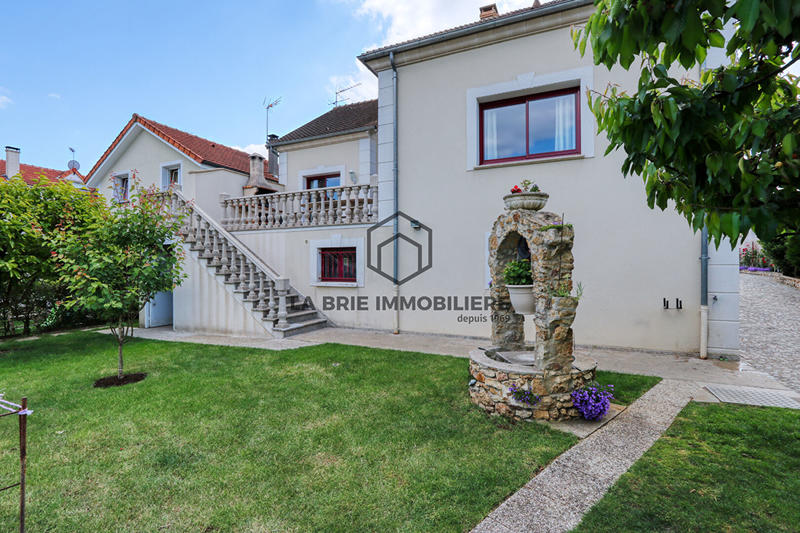 Maison - 130 m² - 6 pièces