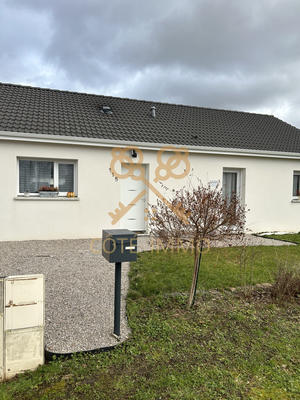 Maison - 95 m² - 4 pièces