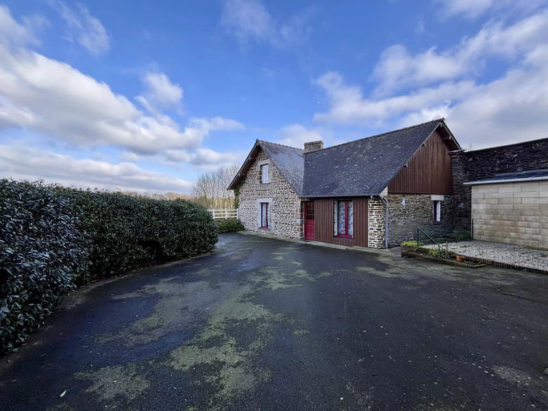 Maison - 70 m² - 4 pièces