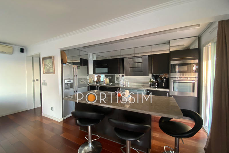 Appartement - 112 m² - 4 pièces