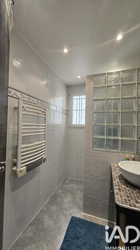 Maison - 144 m² - 7 pièces