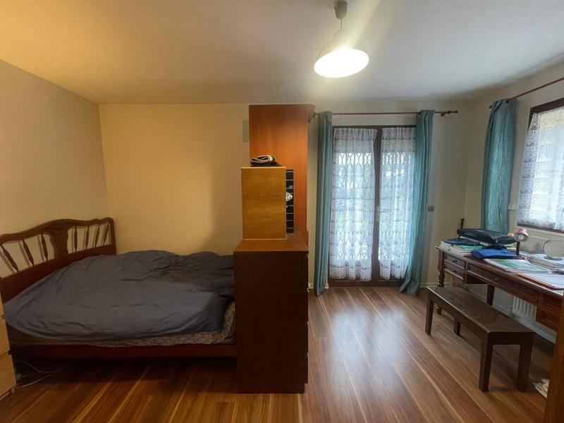 Maison - 209 m² - 4 pièces