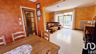 Maison - 152 m² - 8 pièces