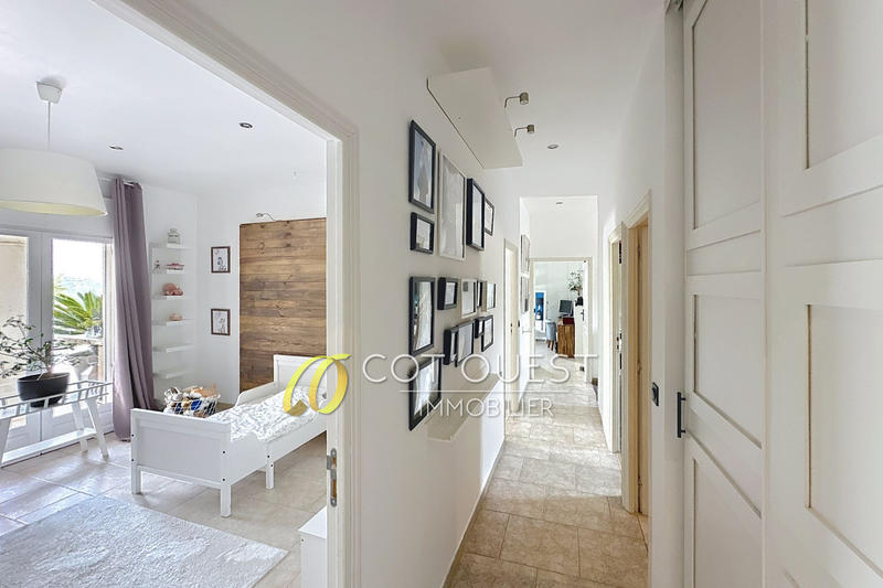 Maison - 226 m² - 6 pièces