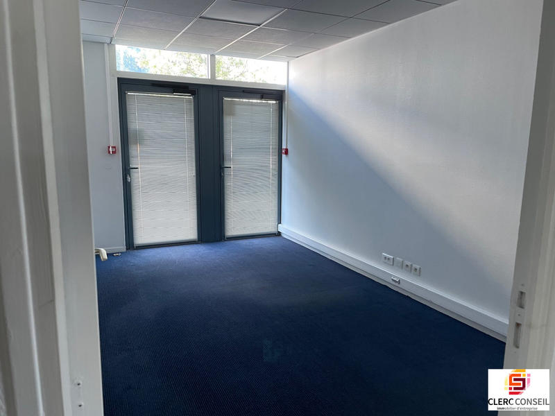 Bureau - 102 m²
