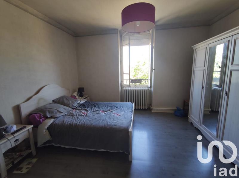 Maison - 180 m² - 8 pièces