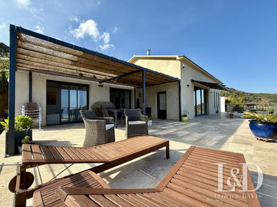 Maison - 160 m² - 4 pièces