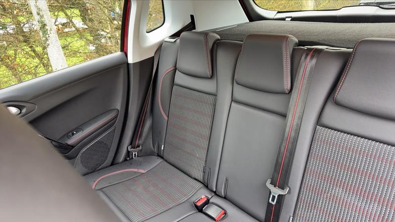 Peugeot 2008 1.6 BlueHDi 120 Gt Line