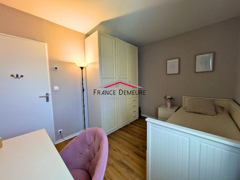 Duplex - 87 m² - 5 pièces