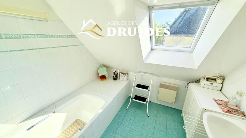 Maison - 97 m² - 5 pièces