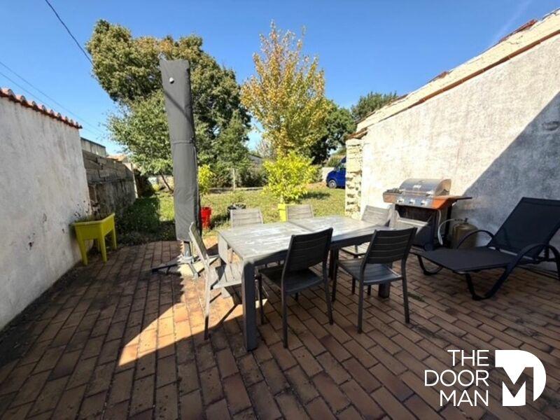 Maison - 160 m² - 5 pièces