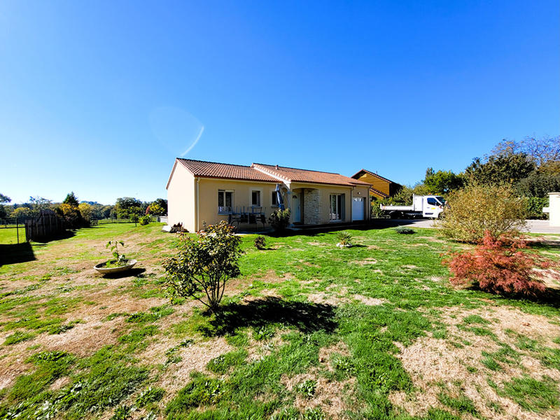 Maison - 94 m² - 4 pièces