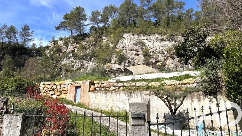 Maison - 105 m² - 6 pièces