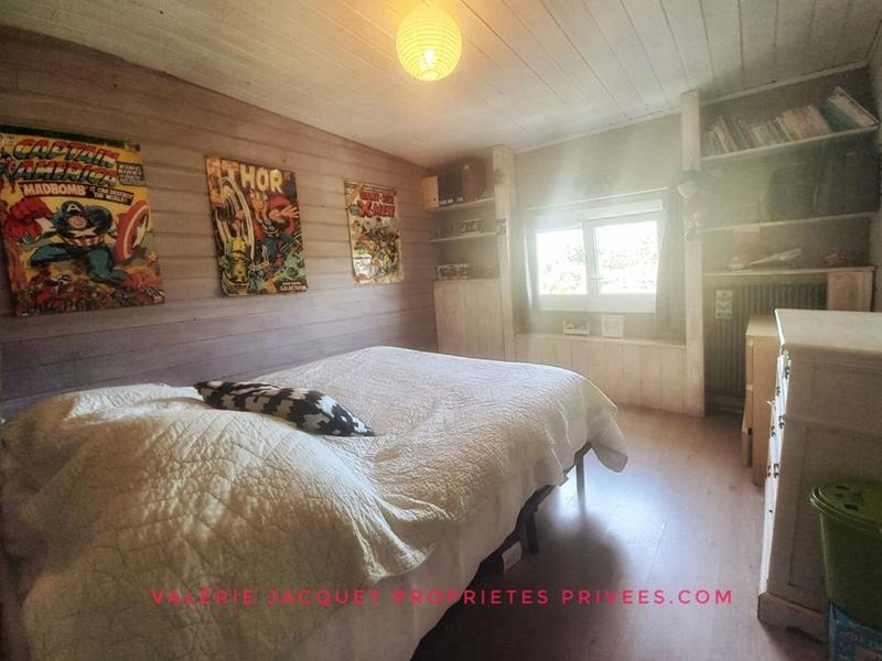 Maison - 200 m² - 8 pièces