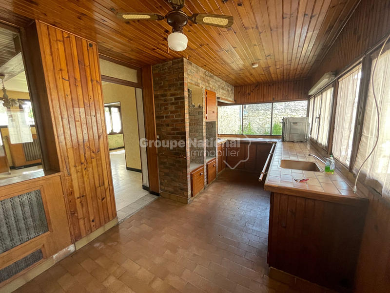 Maison - 180 m² - 6 pièces