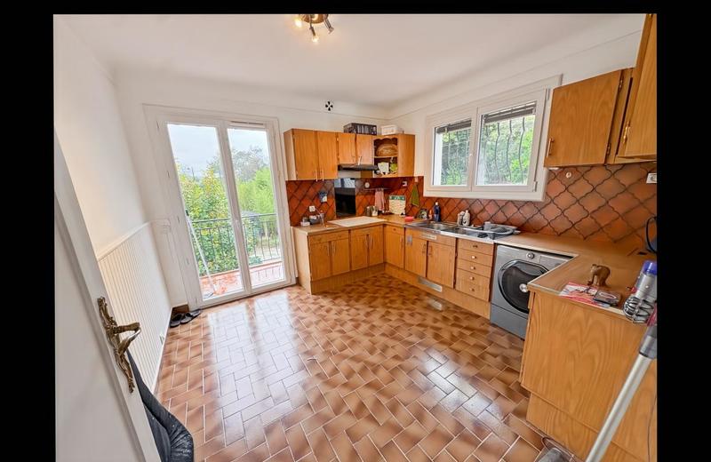 Appartement - 89 m² - 3 pièces