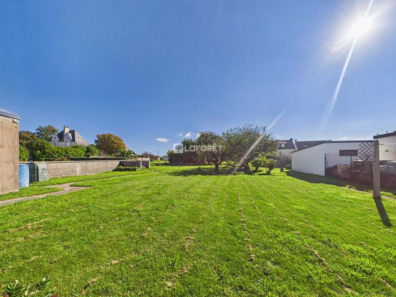 Maison traditionnelle - 224 m² - 9 pièces