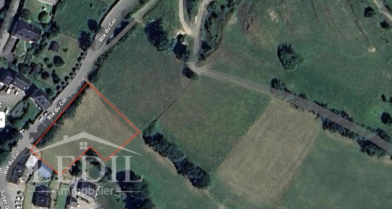 Terrain constructible - 2 484 m²