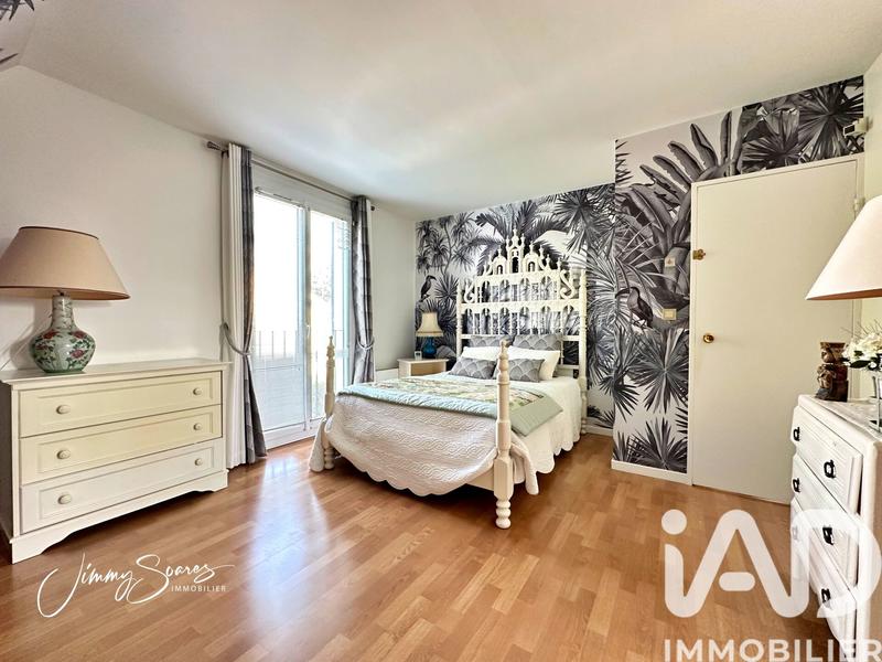 Maison - 170 m² - 6 pièces