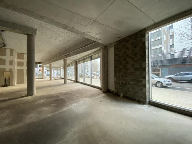 Local commercial - 368 m²