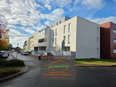 Appartement - 81 m² - 4 pièces