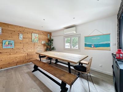 Maison - 90 m² - 5 pièces