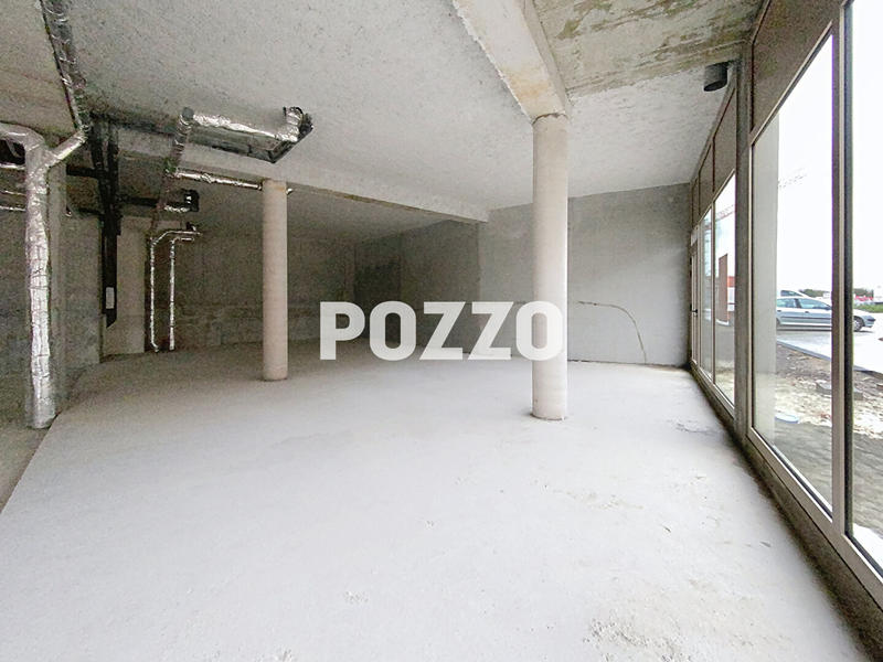 Local commercial - 158 m²
