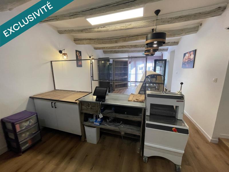 Local commercial - 170 m² - 7 pièces