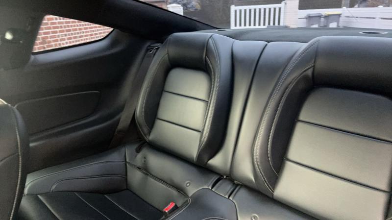 Ford Mustang VI 5.0 V8 421 Fastback