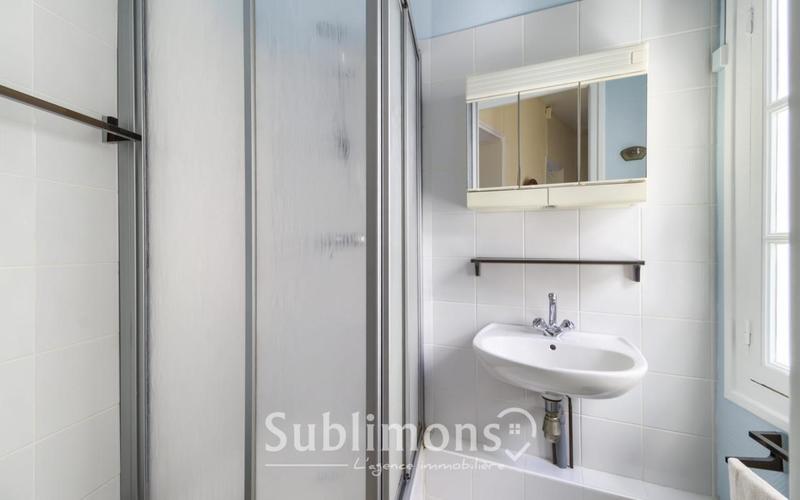 Maison bourgeoise - 274 m² - 8 pièces