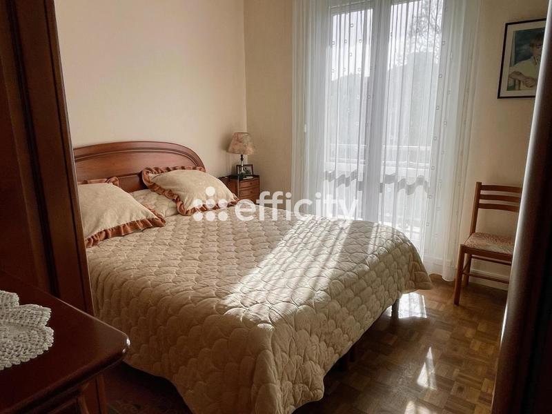 Appartement - 82 m² - 4 pièces