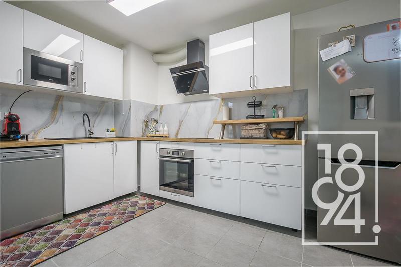 Appartement - 72 m² - 3 pièces