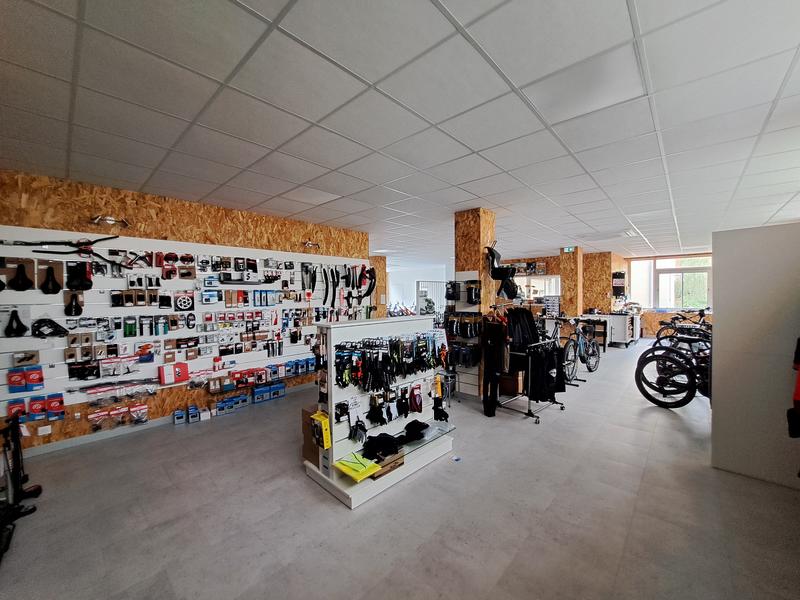 Maison - 335 m² - 7 pièces