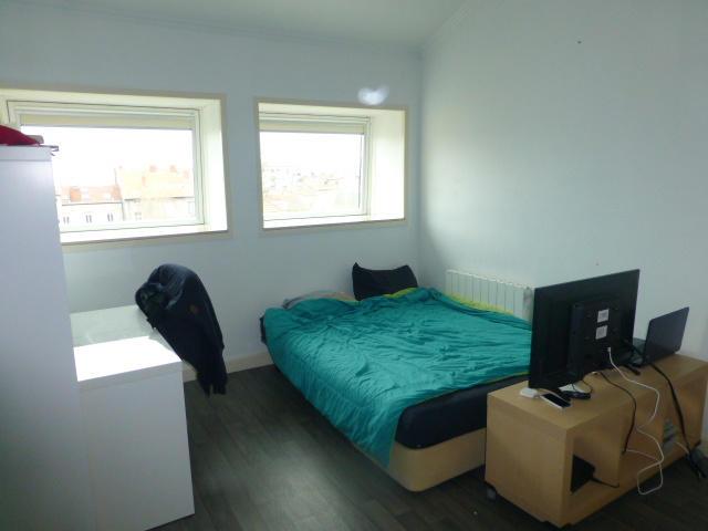 Appartement - 143 m² - 6 pièces