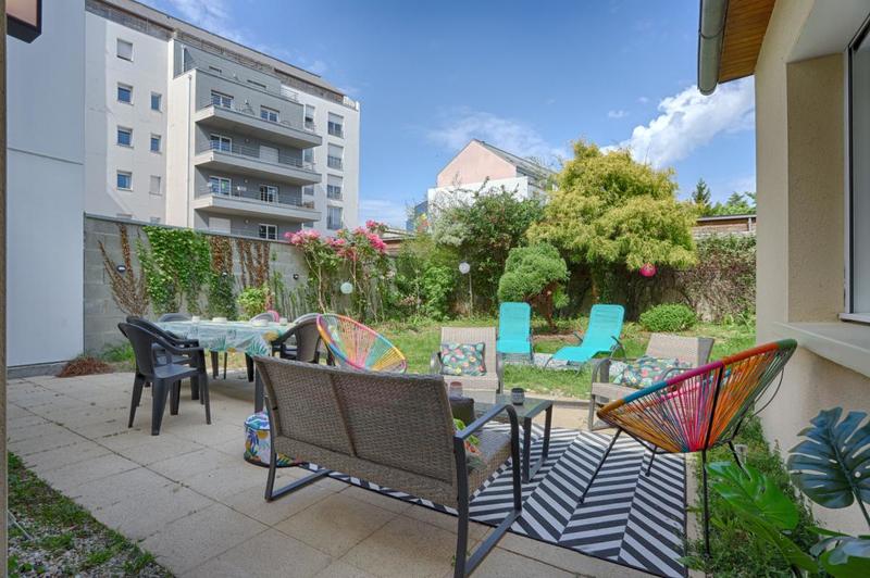 Maison - 126 m² - 8 pièces