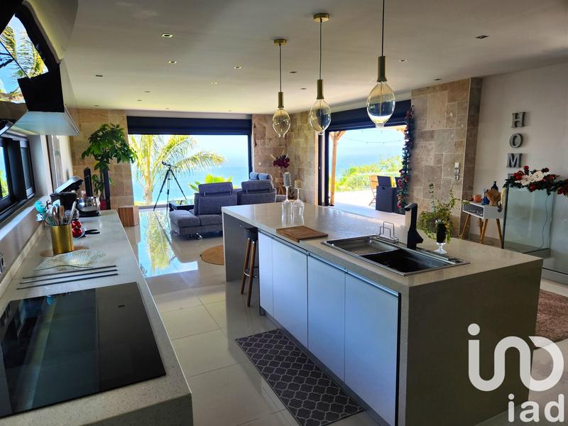 Maison - 161 m² - 5 pièces