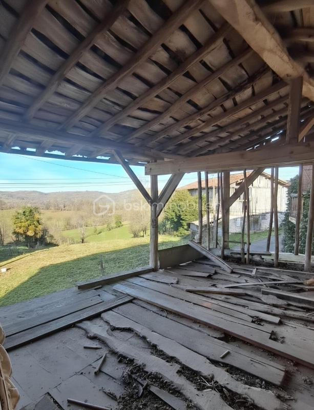 Grange - 150 m² - 3 pièces