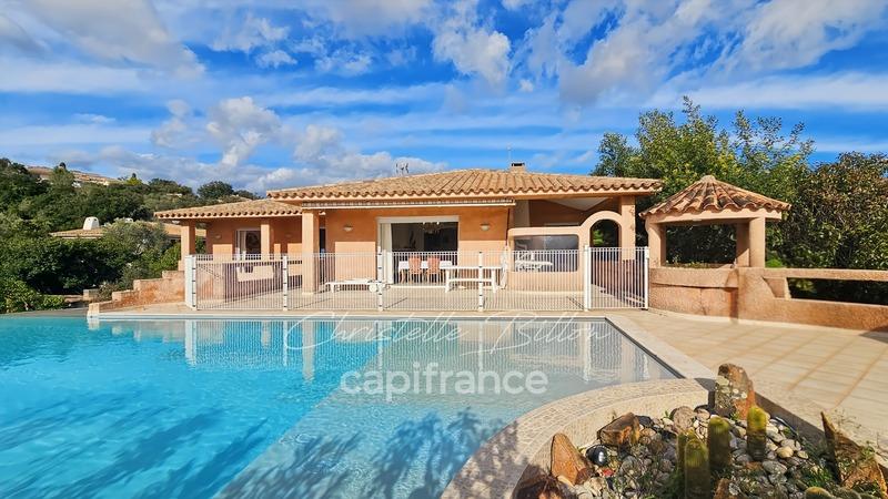 Villa - 202 m² - 7 pièces