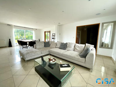 Maison - 194 m² - 7 pièces