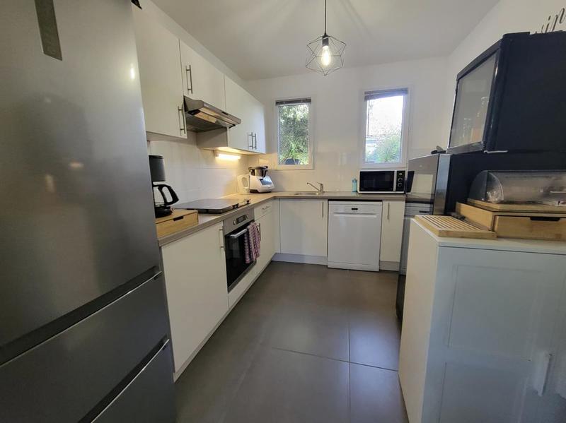 Maison - 98 m² - 5 pièces