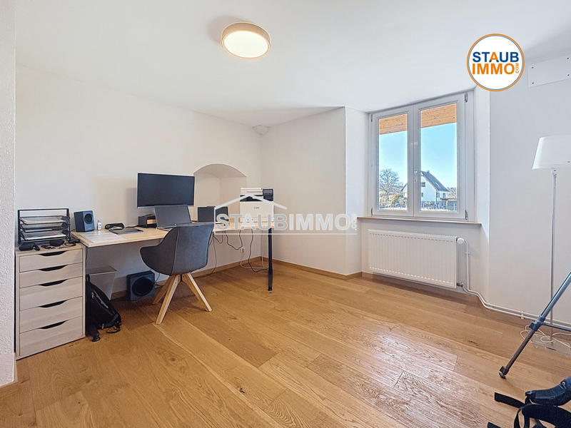 Maison - 243 m² - 7 pièces