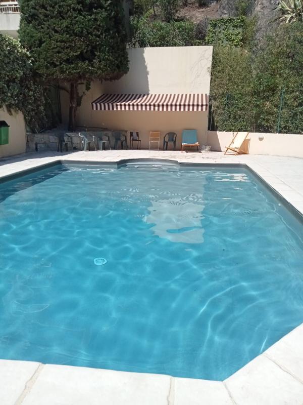 Appartement - 80 m² - 3 pièces