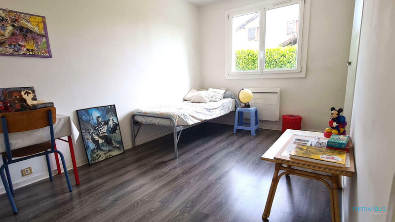 Villa - 196 m² - 8 pièces