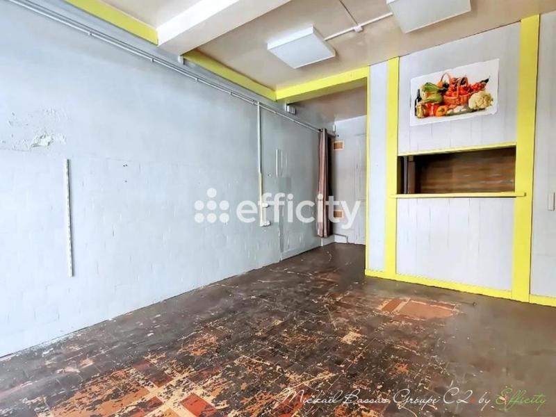 Immeuble - 120 m² - 7 pièces