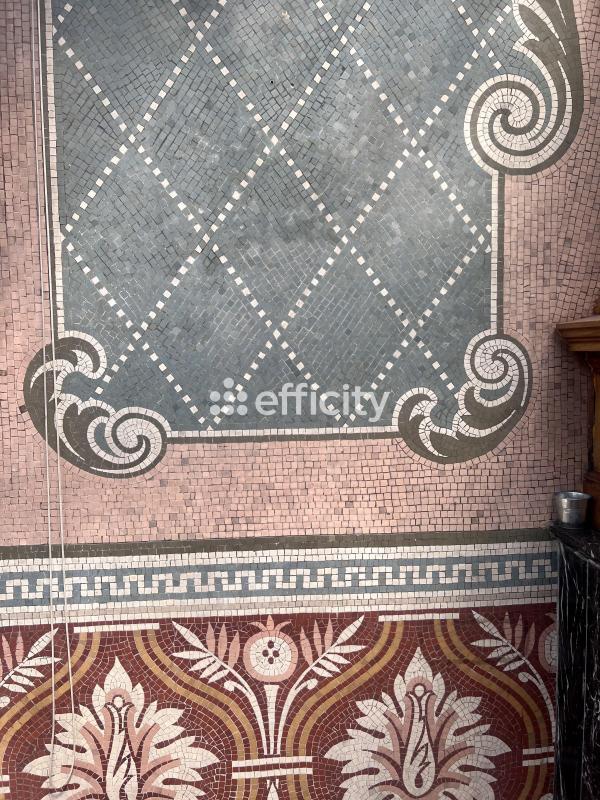 Maison - 205 m² - 7 pièces