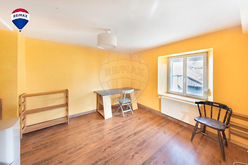 Immeuble - 245 m² - 10 pièces