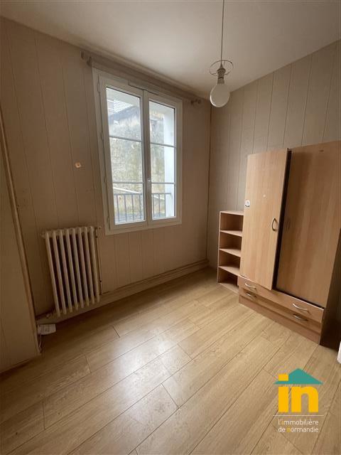 Appartement - 125 m² - 5 pièces