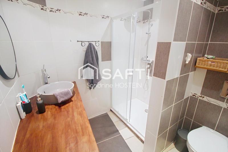 Maison - 284 m² - 10 pièces