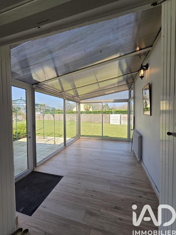 Maison - 198 m² - 8 pièces