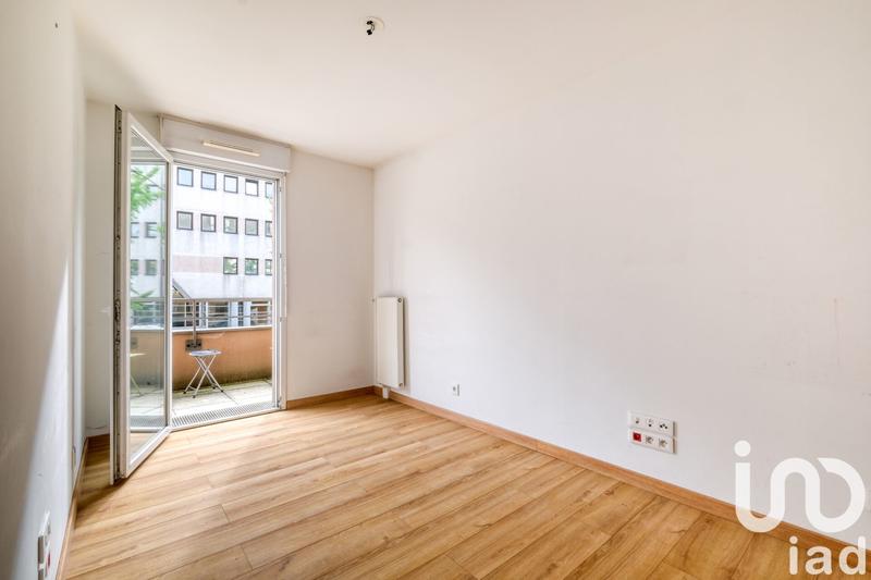 Appartement - 90 m² - 4 pièces